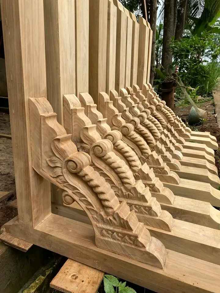Model Konsol Kayu Teras Rumah Minimalis
